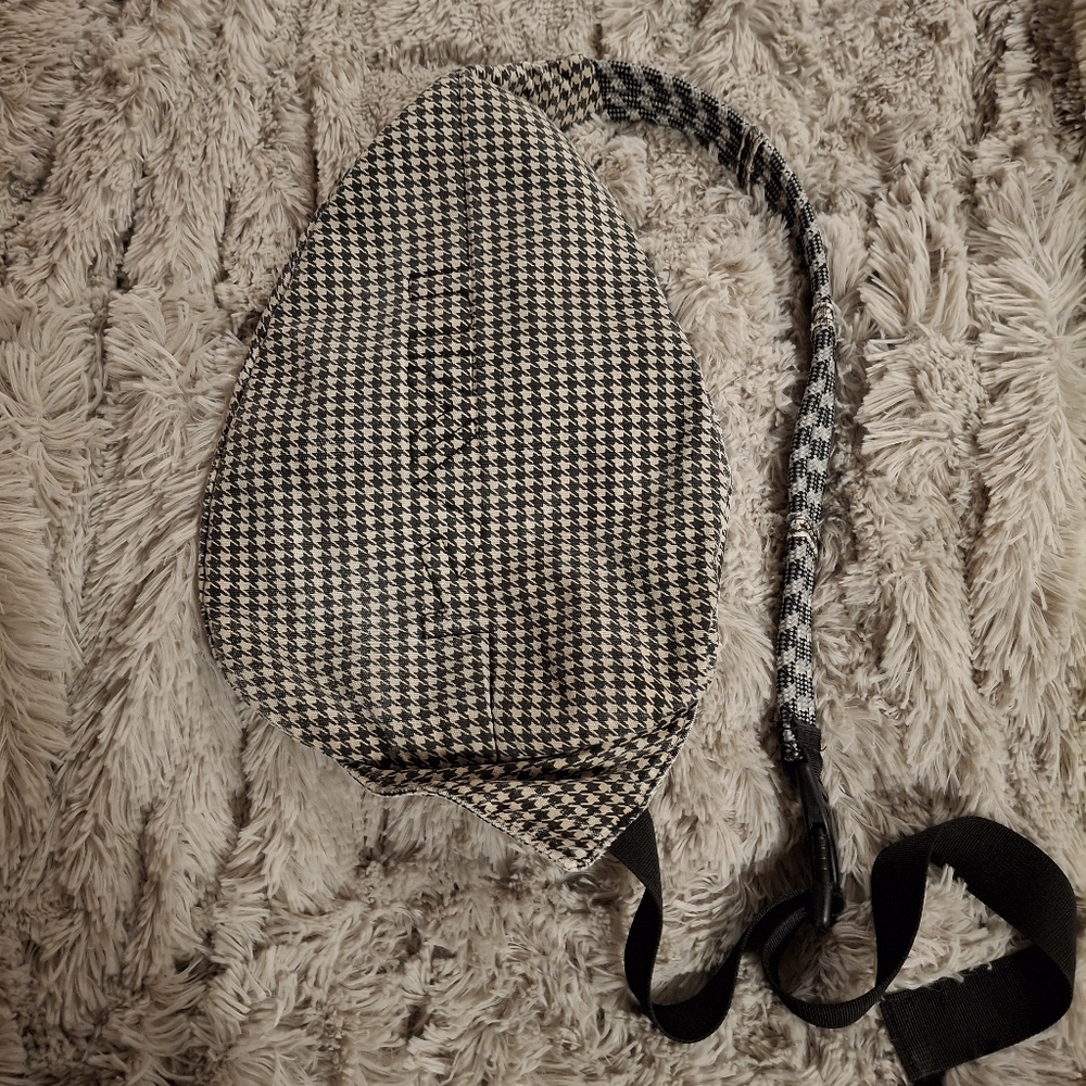 Kavu Rope Sling Bag - Picture 3 of 8